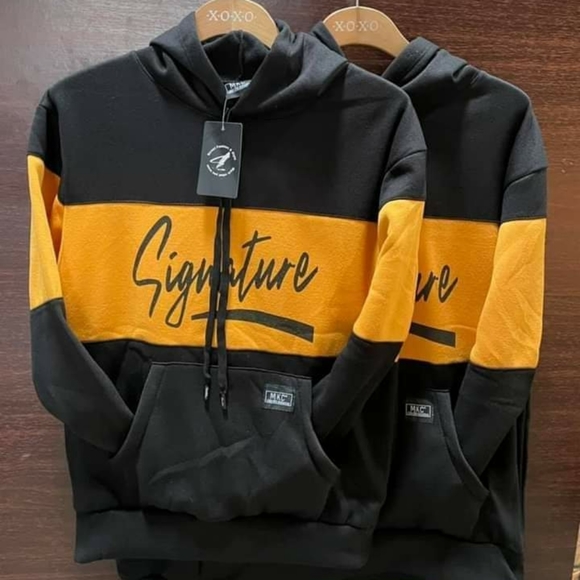 Couple  shorts and jacket - Picture 5 of 6